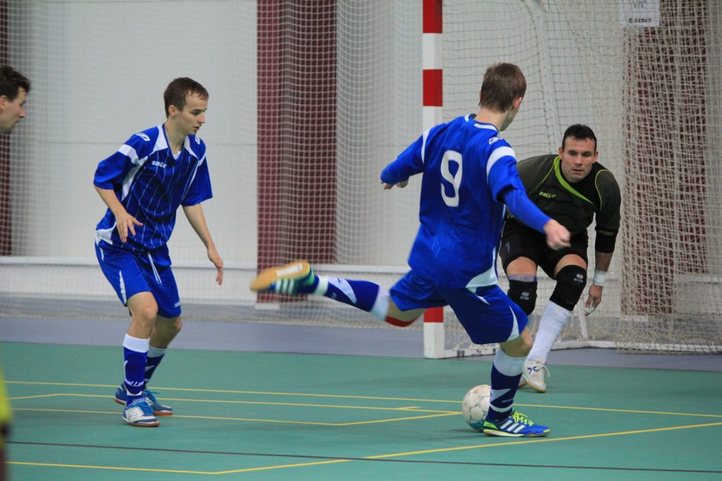 futsal-g486e9c0ec_1920